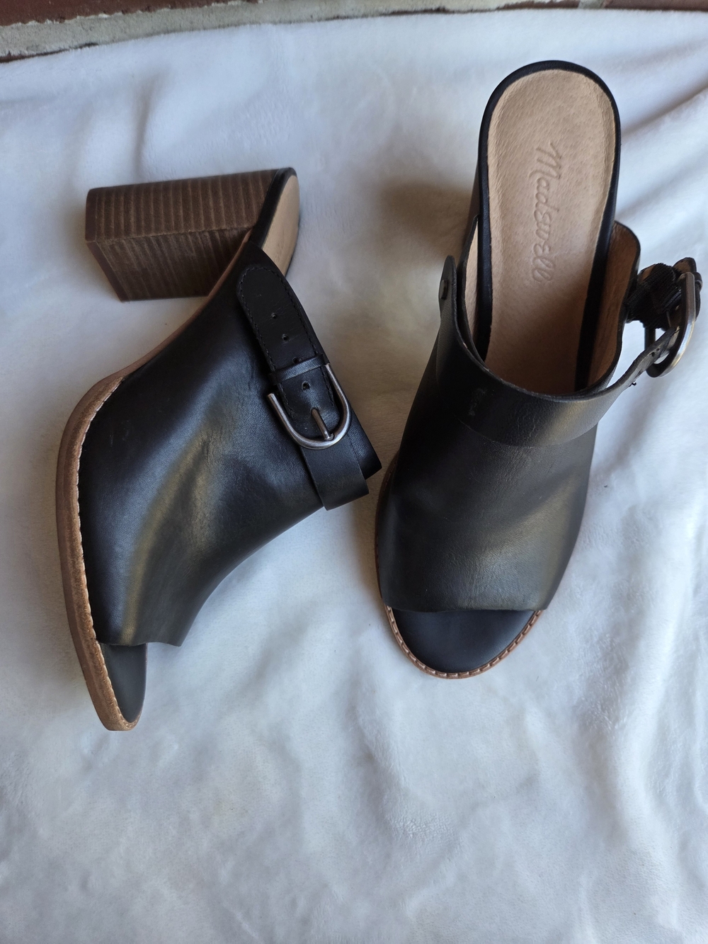 Madewell Black Leather Open-Toe Buckle Slide Heels
